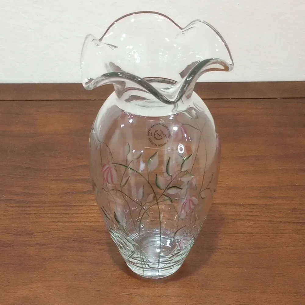Lenox Frosted Bouquet Fuschia Vase, Vintage!